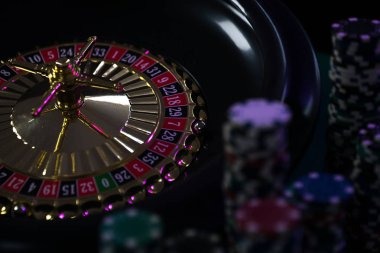 koitoto togel live dealer table interface and studio broadcast setup